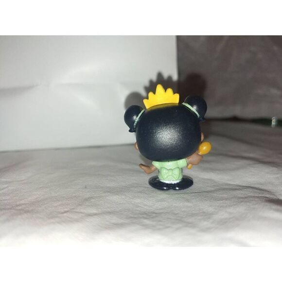 Disney Doorables Series 8 PRINCESS & THE FROG Young Tiana Figurines - Picture 3 of 4